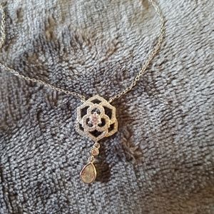 3/$20 Flower necklace